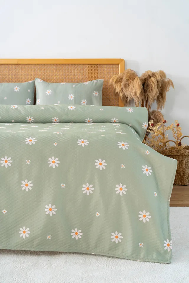 Minimal Green Daisy Outlet Double Printed Bedspread 200 x 220 cm