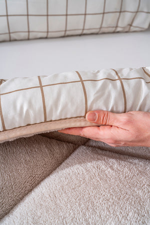 Beige Checked Double-Sided Luxury Wellsoft Quilt Set for Double Bed 195x215 cm