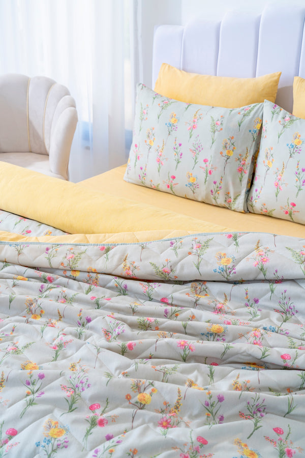 Begonvil Double Size Bedding Set with Quilt – 7 Piece Dowry Set