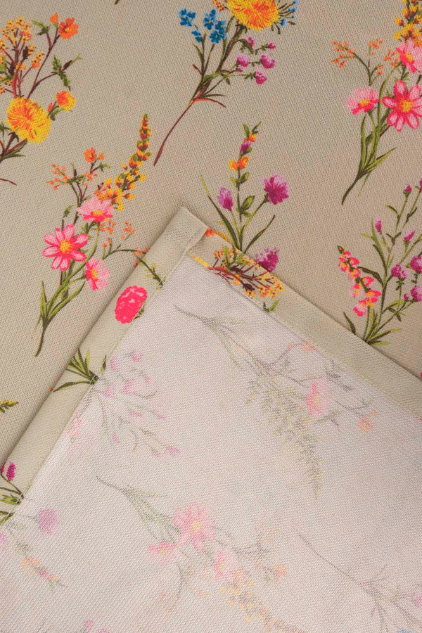 Bougainvillea Tablecloth – Casual & Wipeable Polyester, Picnic/Kitchen Use, 140x200 cm