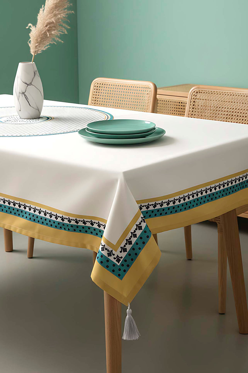 Safran Luxe Kitchen & Dining Tablecloth – 150 x 250 cm