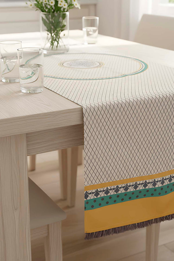 Safran Luxe Linen Runner 45 × 140 cm