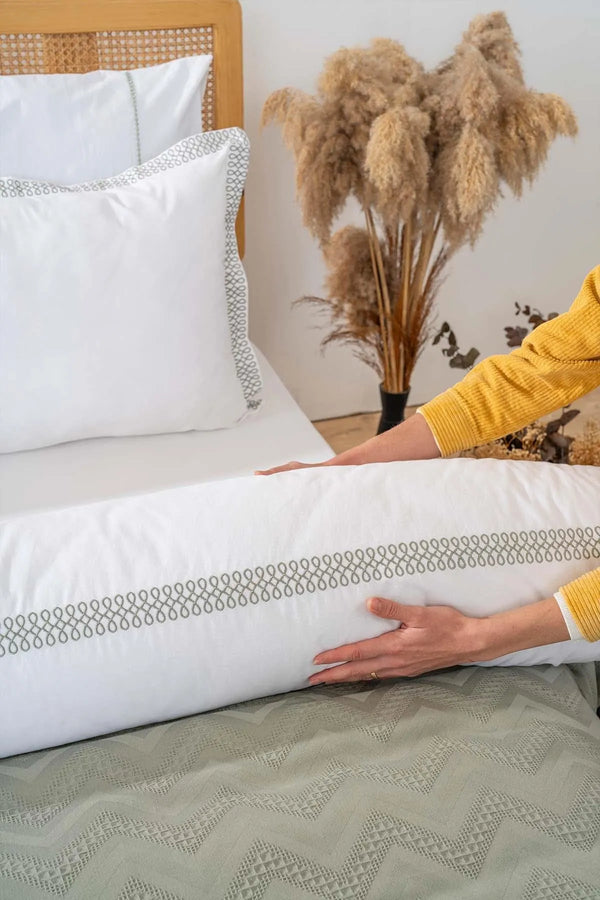 Noemi Green Double 7 Piece Bedspread & Bedding Set