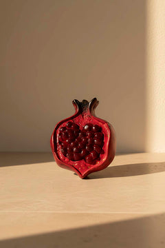 Pomegranate Detailed Decorative Magnet