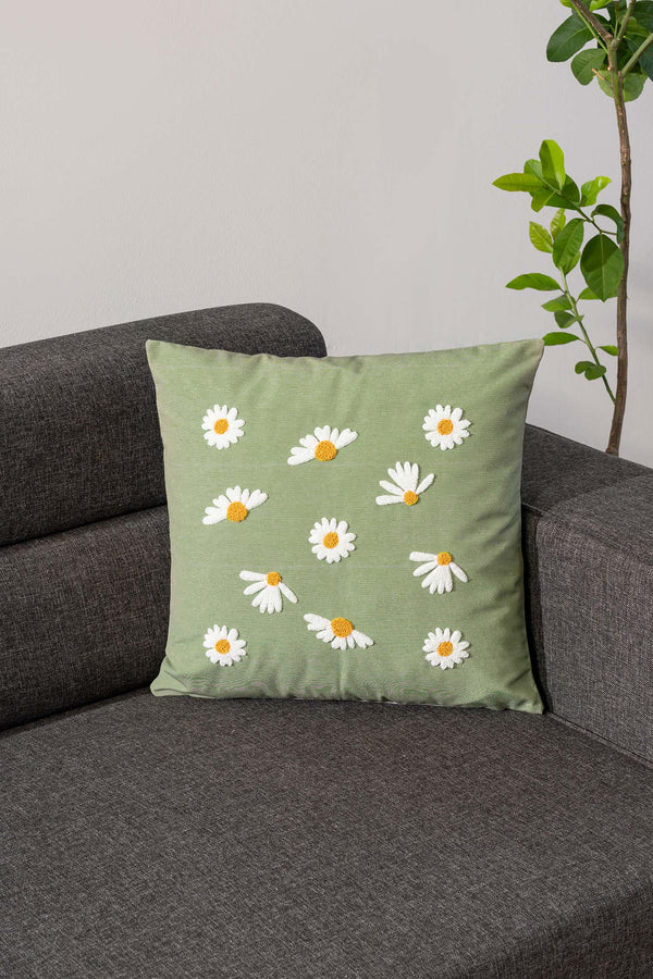 Green Background Daisy Patterned Punch-Embroidered Decorative Design Linen Cushion Cover