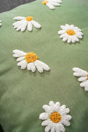 Green Background Daisy Patterned Punch-Embroidered Decorative Design Linen Cushion Cover
