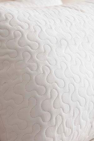 Vera Quilted Waterproof 2-Piece Pillow Protector Set 50x70 cm