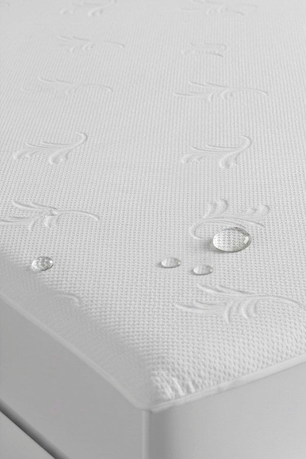Vera Waterproof Quilted Double Mattress Protector 160x200 cm