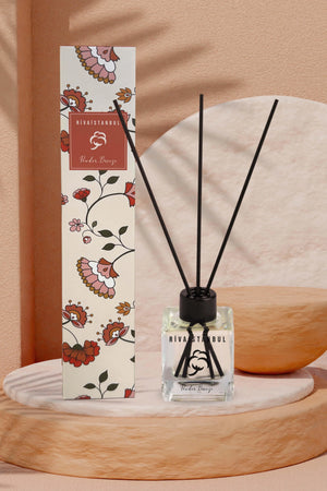 Powder Breeze Room Fragrance with Reeds