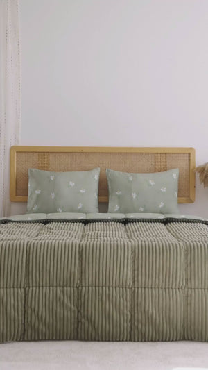 Green Daisy Tresa Double Deluxe Sleep/Bridal Set – Reversible Wellsoft & Cotton Quilt, 3-Piece, 200x215 cm