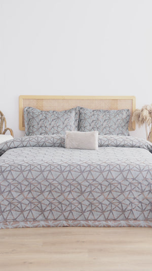 Eliz Green Embroidered 4-Piece Bridal Quilt Set – Polycotton Bedspread, Sheet & Shams, Queen Size