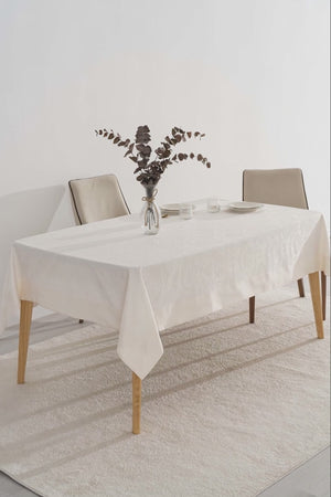 Damascus Cream Tablecloth 160x220 cm