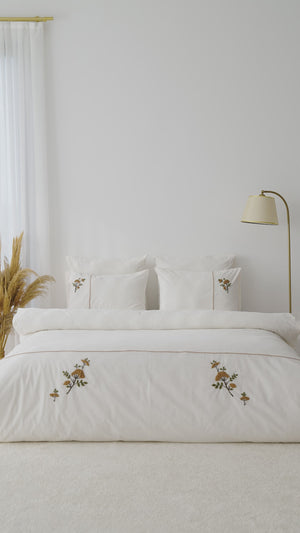 Donna Beige Donna Beige Embroidered 6-Piece Bridal Duvet Set – Polycotton Fabric, Zipper, Queen Size