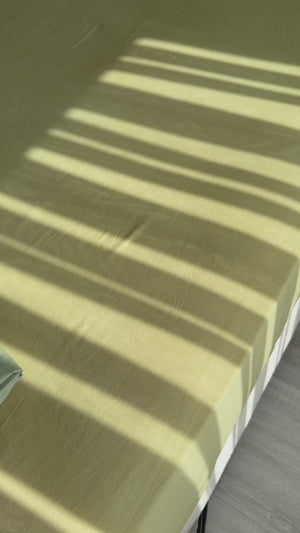 Green Daisy Polycotton Single Duvet Cover Set – Zipper Closure, 2-Piece, 160x215 cm