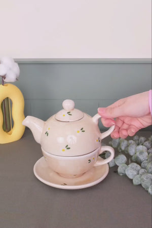 Papatya Amore Handmade 4-Piece Teapot & Cup Set