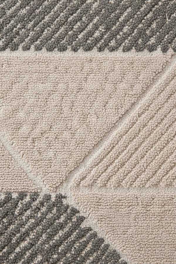 Soft Grey Geometric Pattern 2-Piece Bathroom Toilet Mat Set