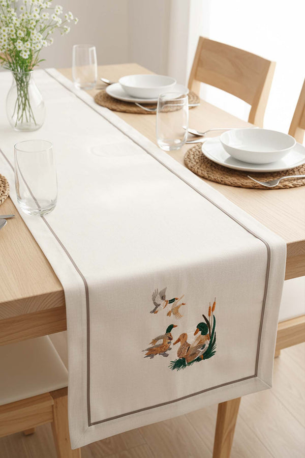 Bird Embroidered Runner 50x130 cm