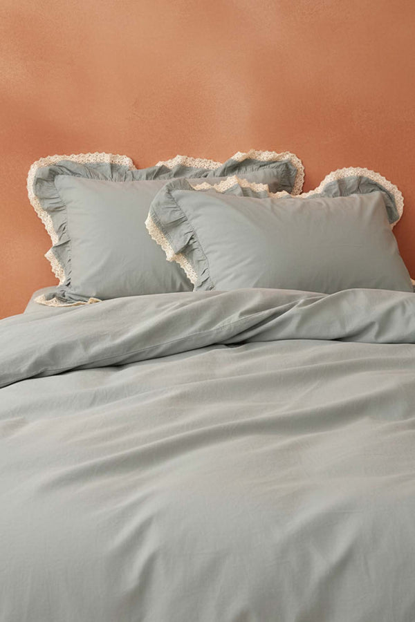 Dora 100% Cotton Guipure Detail Duvet Cover Set - 4 Pieces