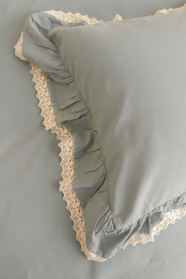 Dora 100% Cotton Guipure Detail Duvet Cover Set - 4 Pieces