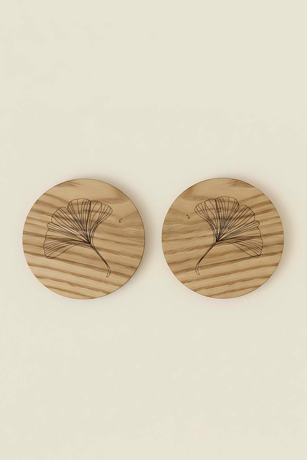 Wooden Chestnut Tree 2-Piece Coaster Set