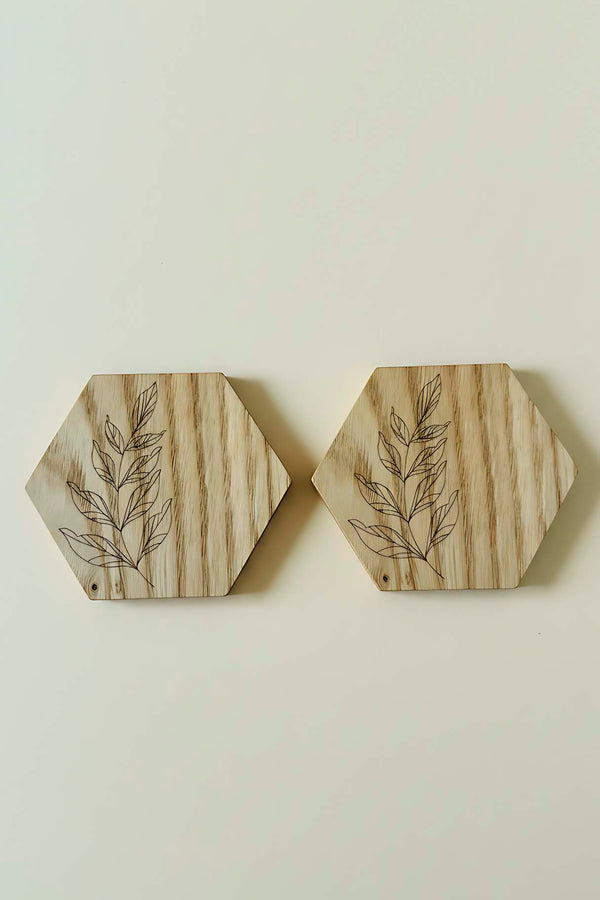 Wooden Hexagonal Chestnut Wood 2-Piece Coaster Set