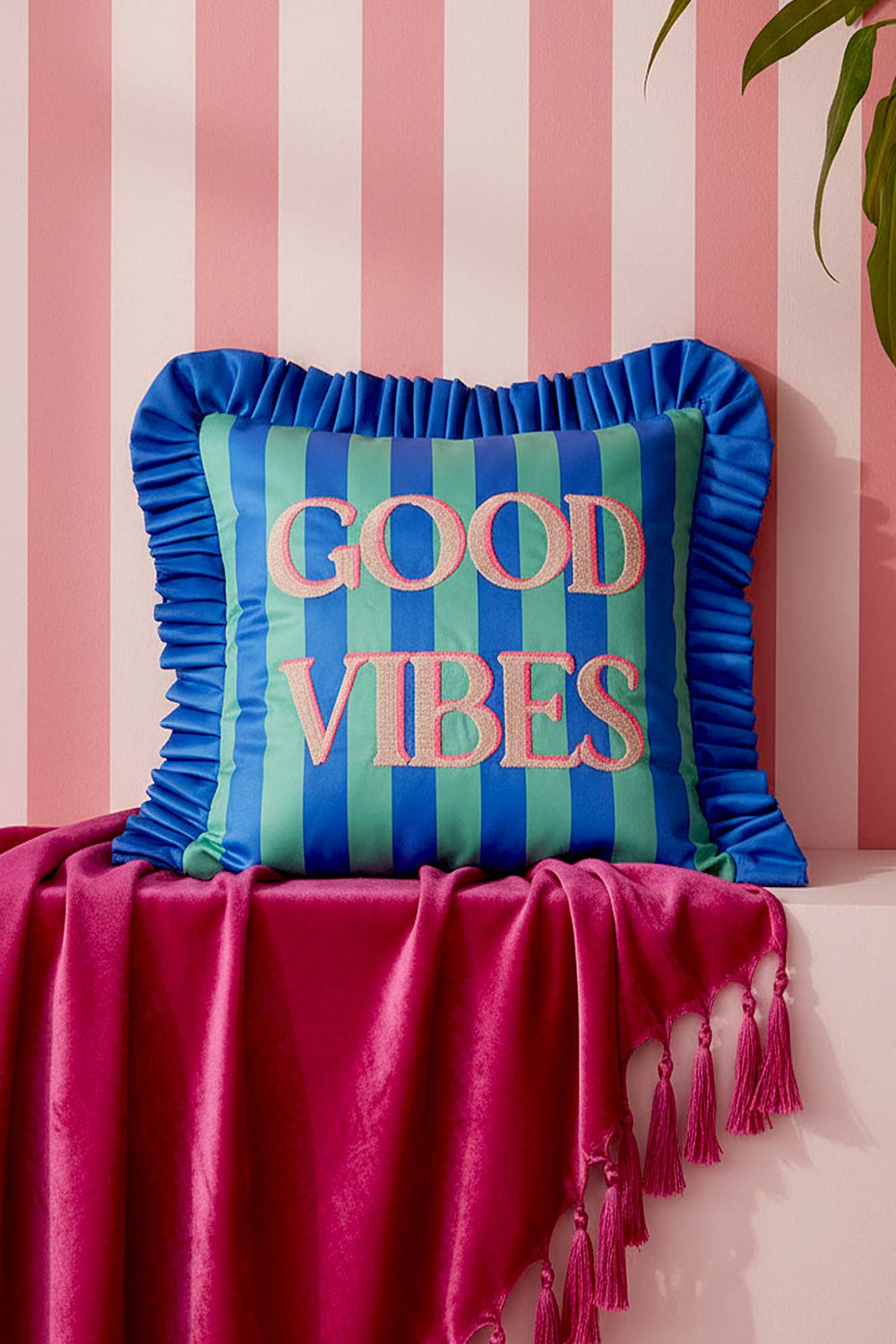 Good Vibes Ruffled Decorative Cushion Cover