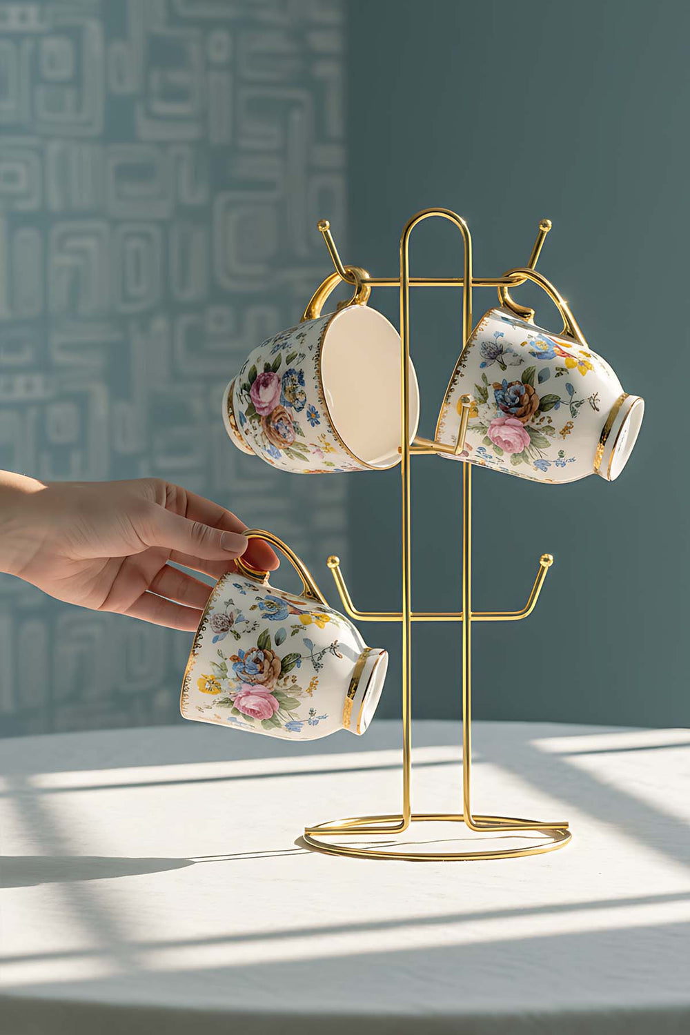 Gold 6-Compartment Cup Hanger