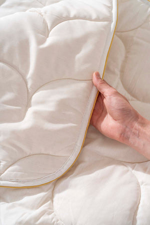 Loura Single-Sided Reversible Quilted Wool Duvet 155x215 cm