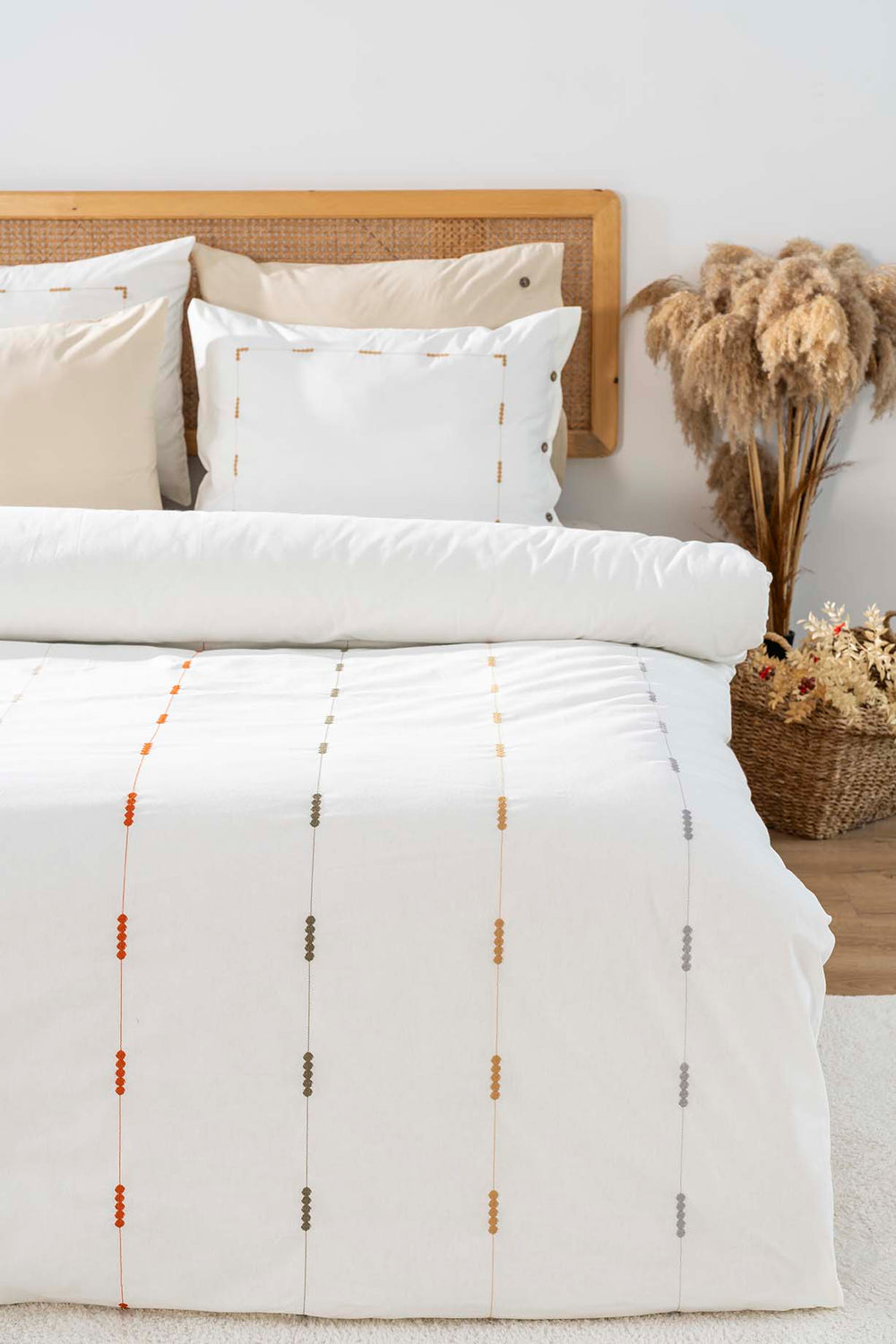 Victoria Cream Double Embroidered Duvet Cover Set 6 Pieces Bridal Set 100% Cotton