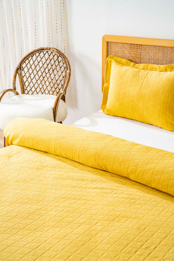 Orella Yellow Double Jacquard Bedspread Set 3 Pieces Sleep Set