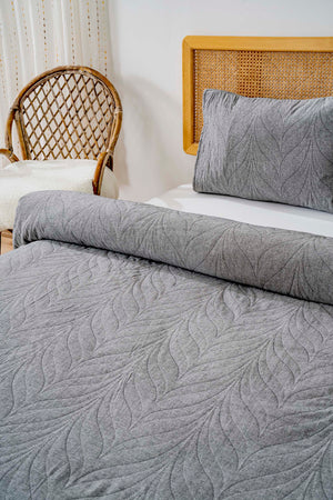 Sandeo Anthracite Double Jacquard Bedspread Set – 3 Piece Sleep Set