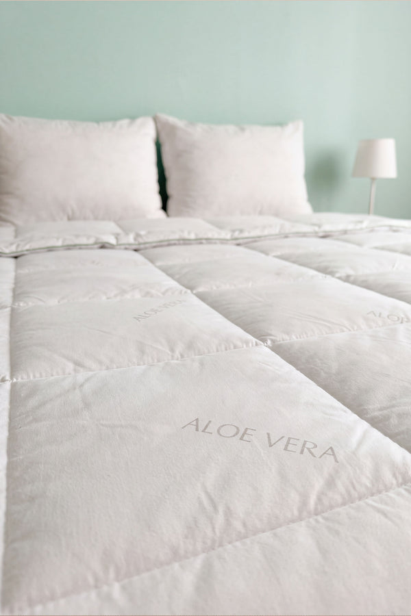 Aloevera Double-Sized Duvet 195x215 cm