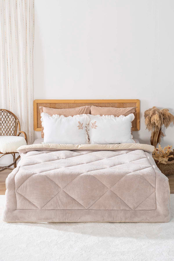 Beige Loura Single/Twin Ultra-Lux Reversible Comforter/Quilt – Wellsoft & 100% Cotton, All-Season, Single Piece, 155x215 cm