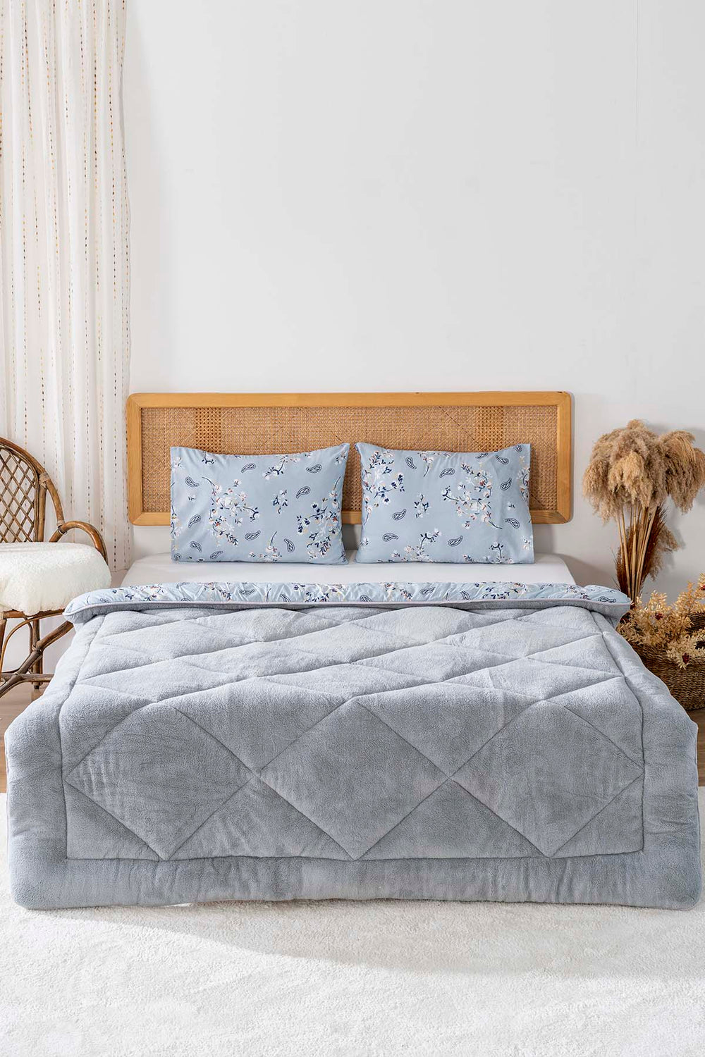 Grey Floral Loura Single-Sided Reversible Luxury Wellsoft Duvet Set 155x215 cm