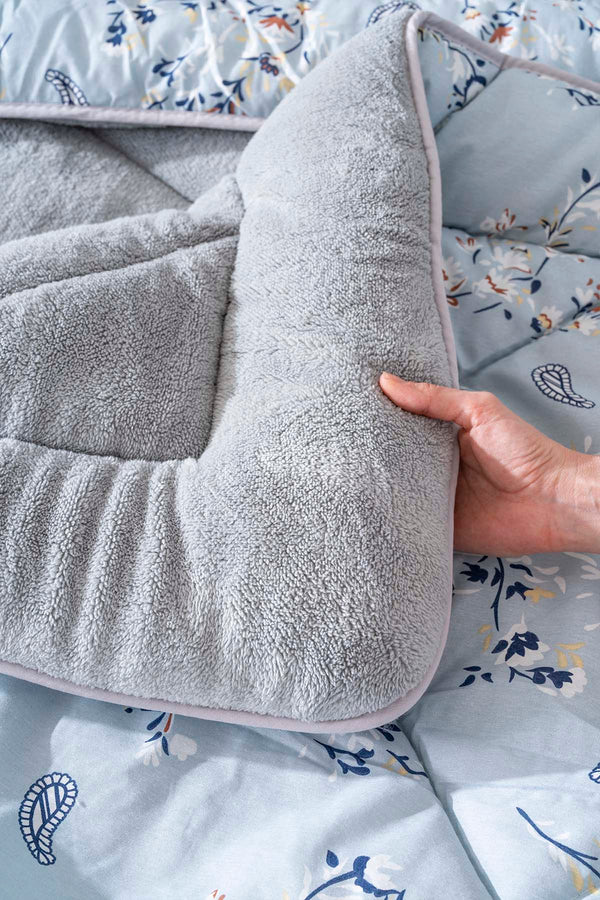 Gray Floral Loura Double-Sided Deluxe Wellsoft Quilt Set for Double Bed 195x215 cm