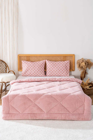 Powder Geometric Loura Double-Sided Luxury Wellsoft Quilt Set for Double Bed 195x215 cm