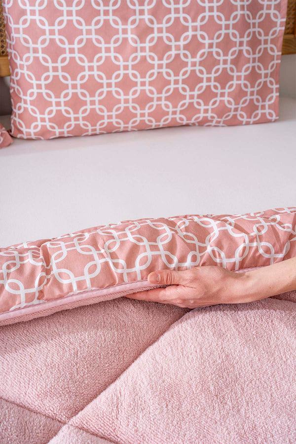 Powder Geometric Loura Double-Sided Luxury Wellsoft Quilt Set for Double Bed 195x215 cm