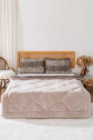 Beige Leopard Loura Single-Sided Double-Sided Luxury Wellsoft Quilt Set 155x215 cm