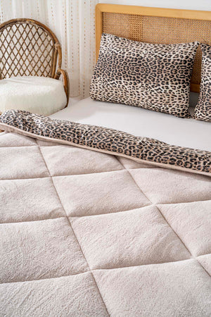 Beige Leopard Loura Single-Sided Double-Sided Luxury Wellsoft Quilt Set 155x215 cm