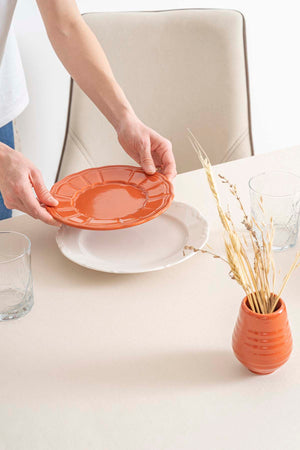 Florita Yellow Embroidered Stain-Resistant Tablecloth(160x220 cm)