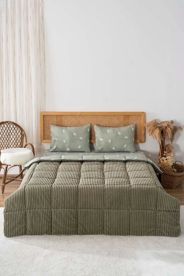 Green Daisy Double Size Tresa Bedding & Dowry Set
