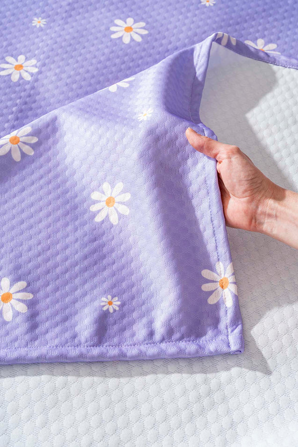 Purple Daisy Double Printed Bedspread 200 x 220 cm