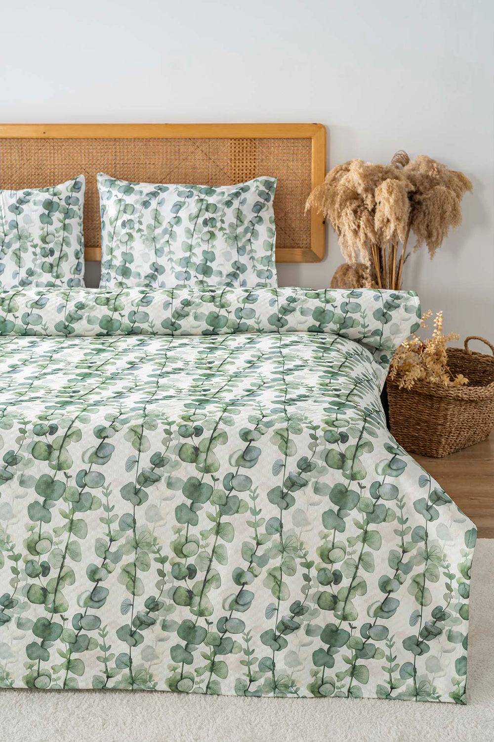 Double Size Printed Bedspread Okaliptus 200 x 220 cm