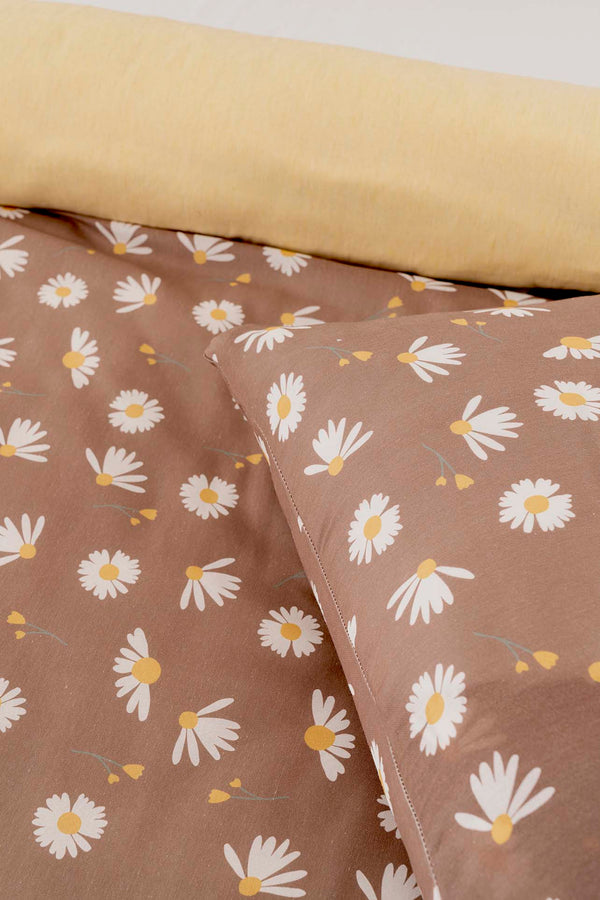 Brown Daisy Double Bedding Set - Cotton