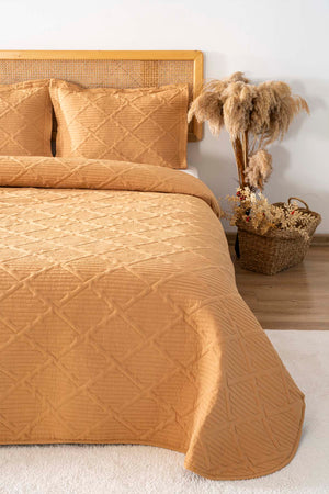 Edda Mustard Embroidered Double Bedspread Set 3-Piece Bedding Set