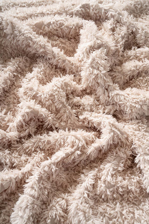 Dali Beige Zigzag Jacquard Plush Bedspread Set – 3-Piece Multi-Use Coverlet & Shams, Queen Size, 220x240 cm