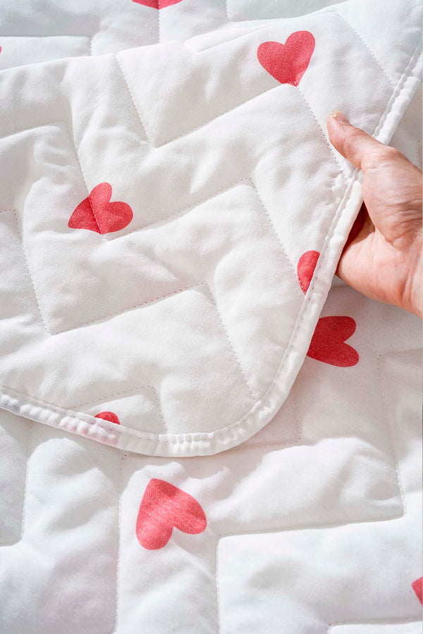 Red Heart Double Size Outlet Quilted Cotton Bedspread & Coverlet