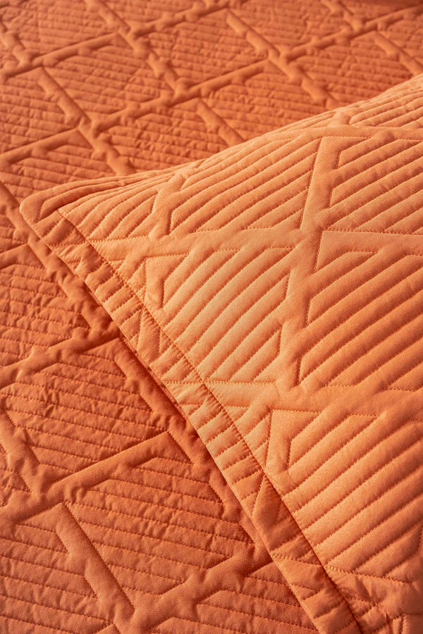 Edda Terracotta Embroidered Double Bedspread Set 3-Piece Sleep Set