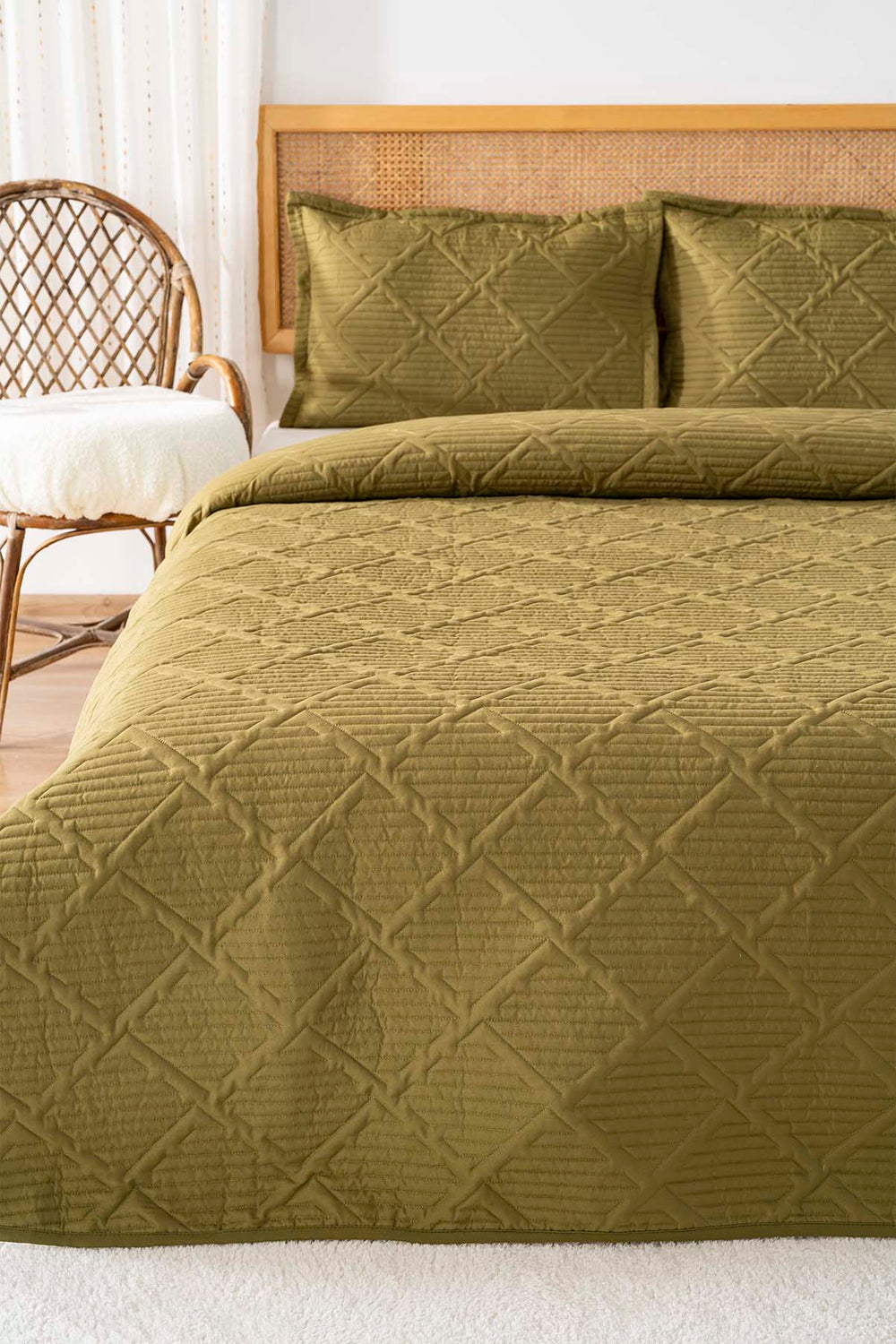 Edda Khaki Embroidered Double Bedspread Set 3-Piece Sleep Set