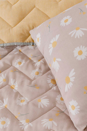 Mink Daisy Double Cotton Quilted Bedspread / Coverlet
